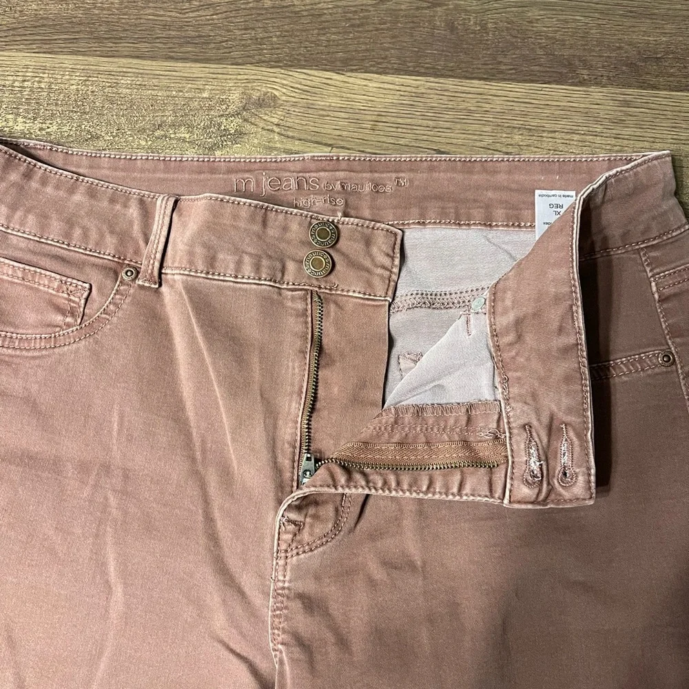M Jeans by Maurice’s - Picture 2 of 6